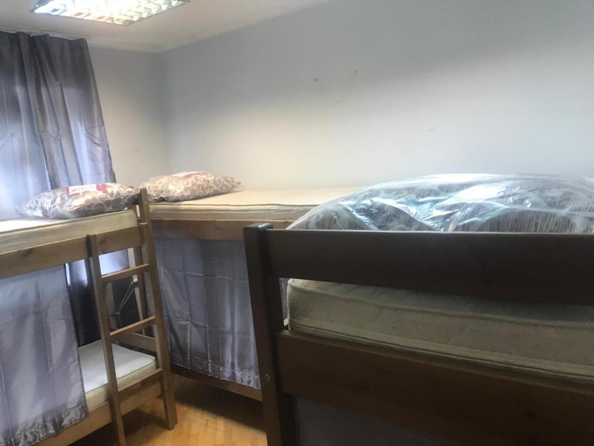 Ararat-Shulyavskaya Hostel Kiev Extérieur photo